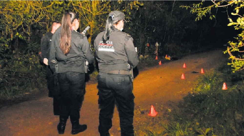 Archivos Policiales Un Macabro Asesinato En Cerro Cor Primera Edici N