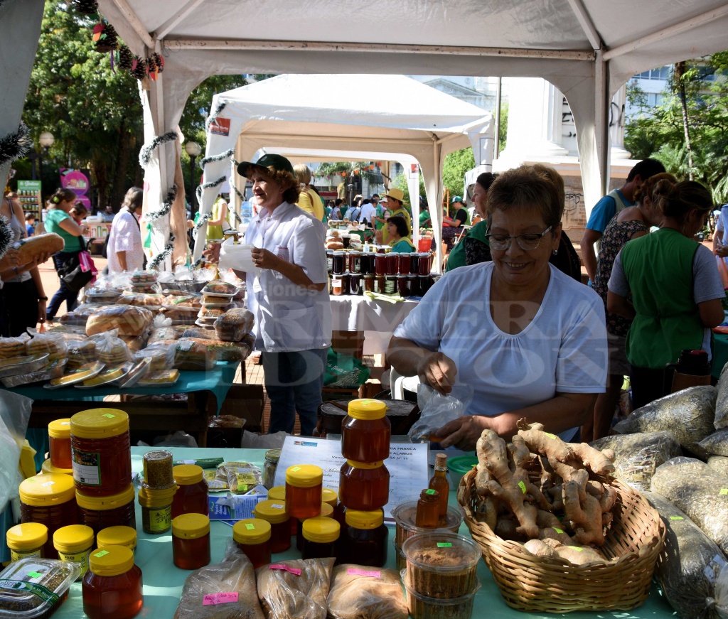 El viernes vuelve “La Dulzura de mi Tierra” a la plaza San Martín de Posadas