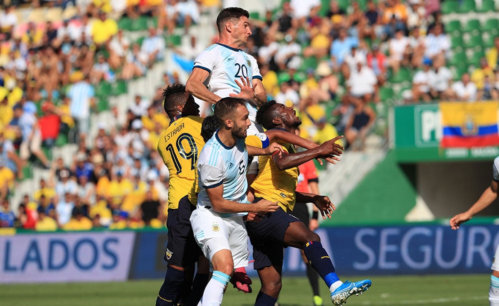 Ecuador vs argentina. Аргентина Эквадор группа б.