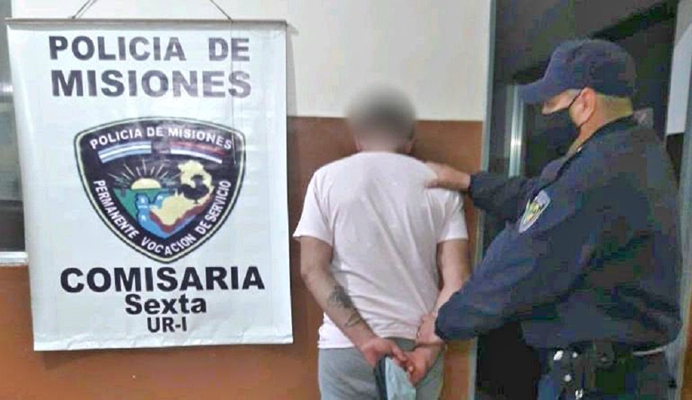 Robó Objetos De La Casa De Un Docente Y Fue Detenido Por La Policía Primera Edición