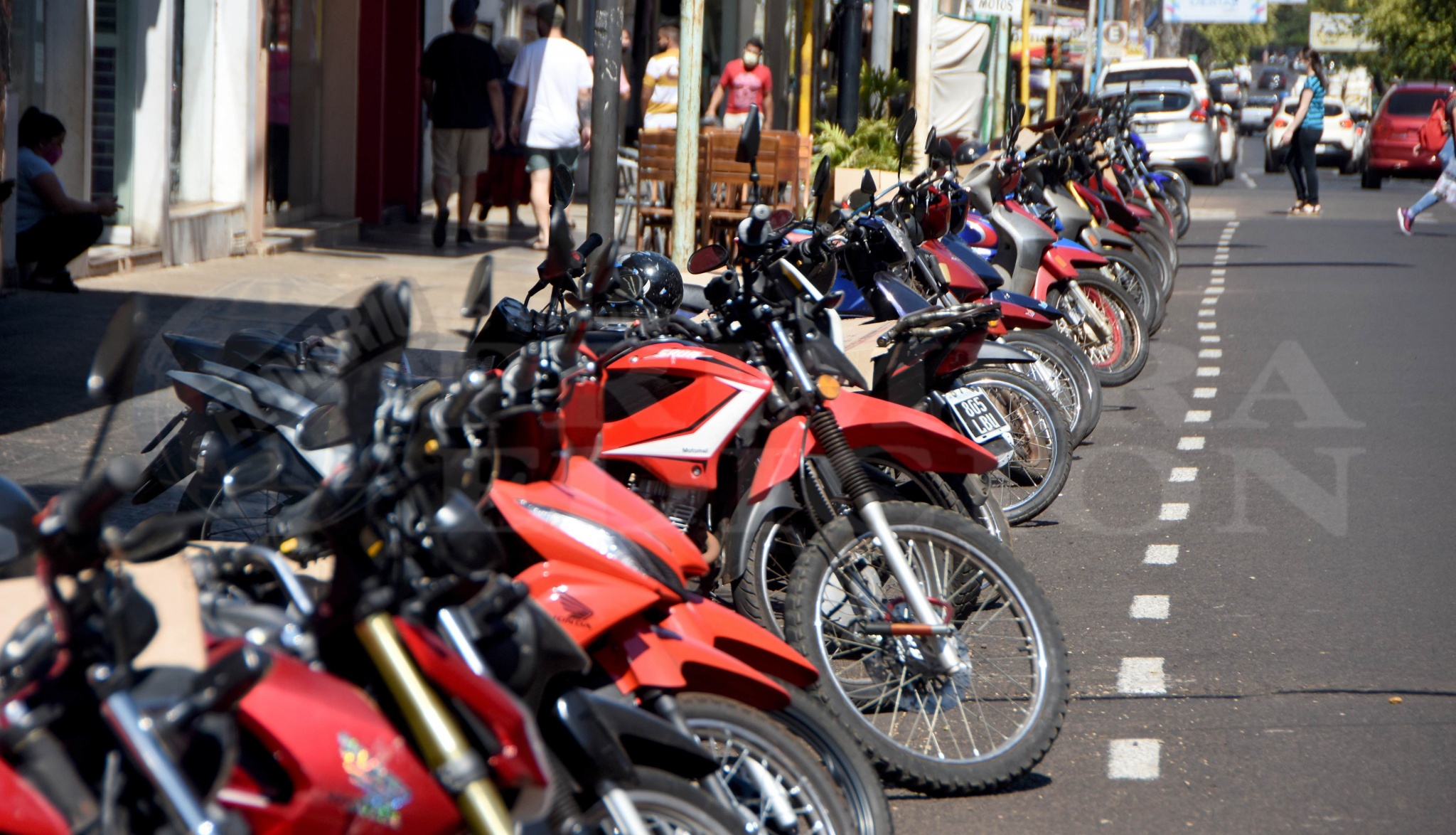 Apuntan que el SEM para motociclistas significa un costo adicional de .500 mensuales