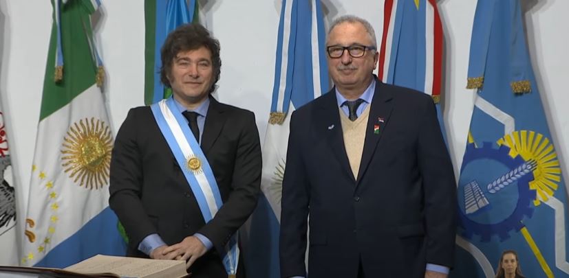 Javier Milei Firmó El Pacto De Mayo Junto A Los Gobernadores En Tucumán Primera Edición 6670