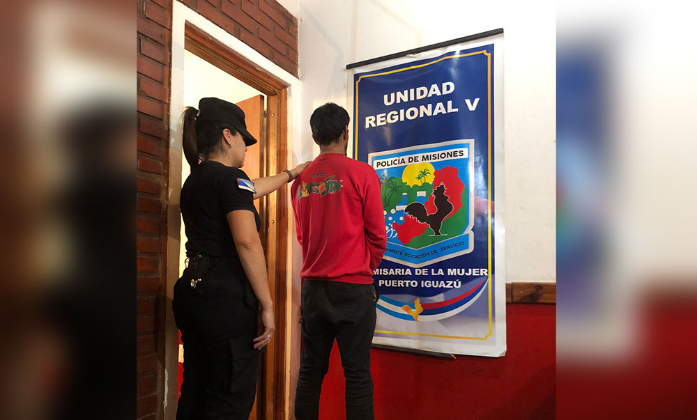 El contrabandista acusado de abusar de una joven en Iguazú declaró y seguirá detenido